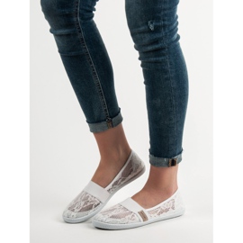 SHELOVET Spetsiga ballerinor vit 1