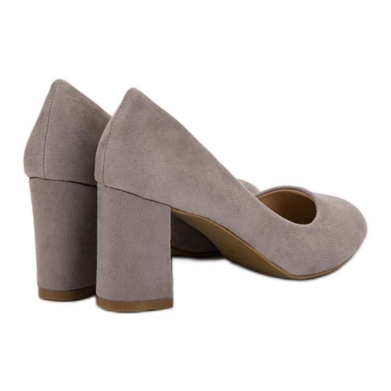 Super Mode Pumpar På En Pelare grå 1