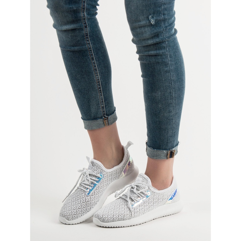 SHELOVET Vita sportskor 1