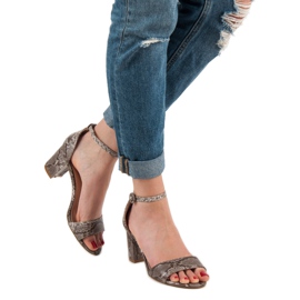 Snake Print VICES sandaler brun 2