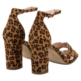 Ideal Shoes Sandaler På En Bar brun 1