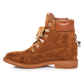 Ideal Shoes Mocka arbetare bundet med ett band brun 1