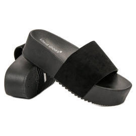 Ideal Shoes Tofflor På Plattformen svart 1