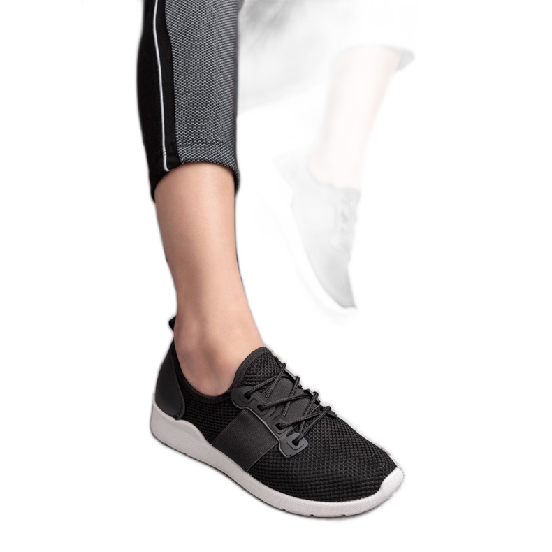 SHELOVET Slip-on sportskor svart 1