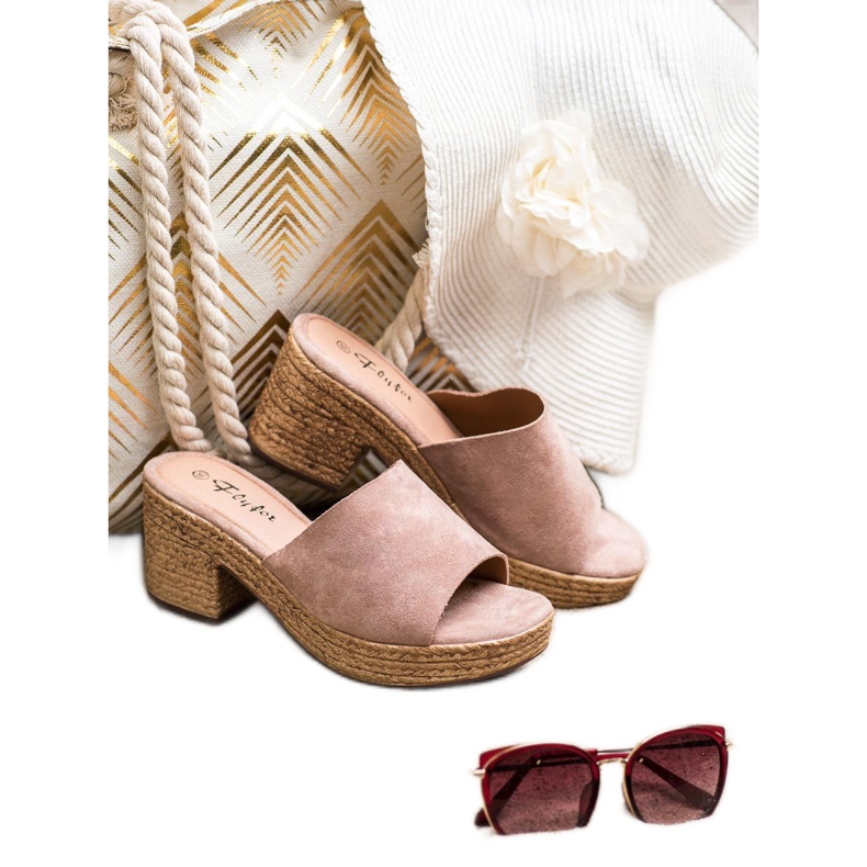 Flyfor Lätta tofflor på stolpen rosa 2