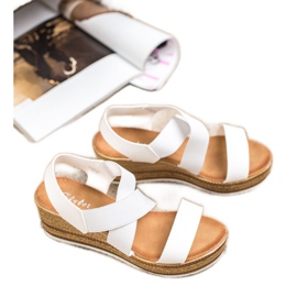 Flyfor Lätta slip-on sandaler vit 2