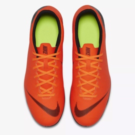 Nike Mercurial Vapor 12 Club M AH7378-810 fotbollsskor mångfärgad röd 2