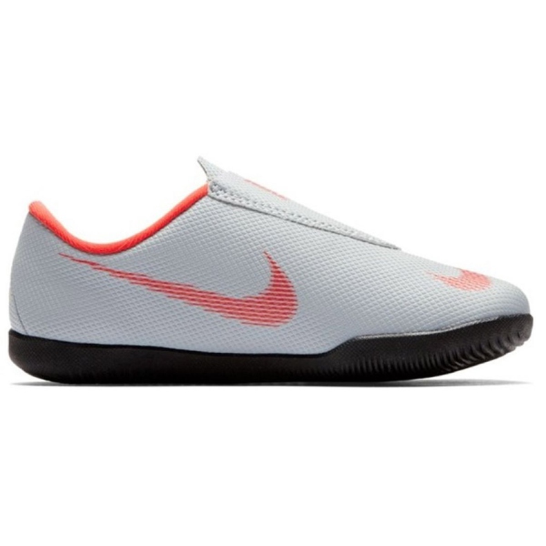Inomhusskor Nike Mercurial Vapor 12 Club Ps Ic Jr AH7356-060 mångfärgad vit 1