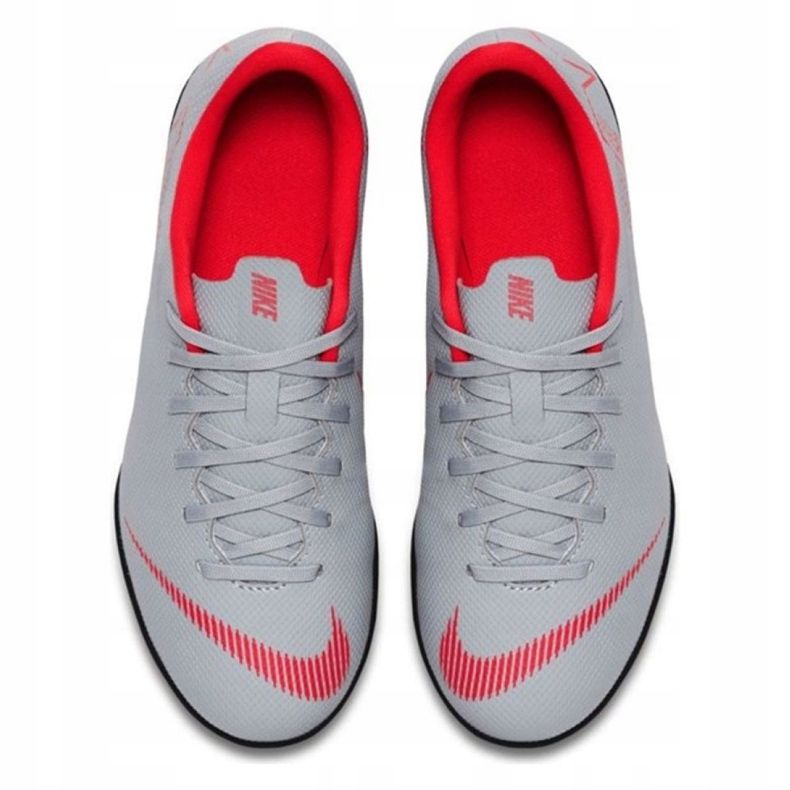 Nike Mercurial VaporX 12 club Tf Gs Jr AH7355-060 fotbollsskor mångfärgad vit 2