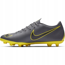 Nike Mercurial Vapor 12 Club Mg M AH7378-070 fotbollsskor svart svart 1