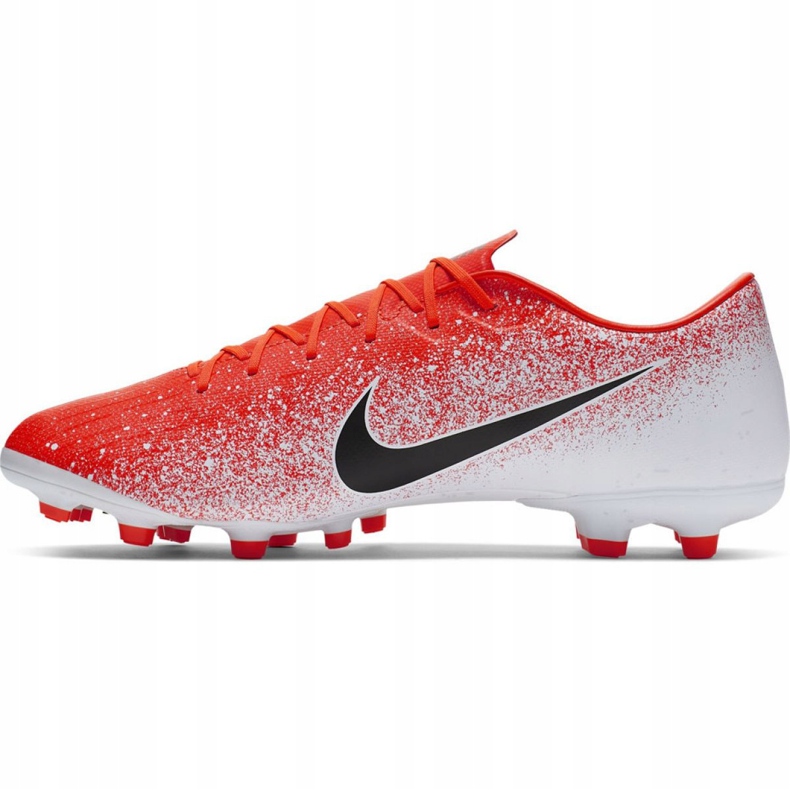 Nike Mercurial Vapor 12 Academy Mg M AH7375-801 fotbollsskor mångfärgad röd 2