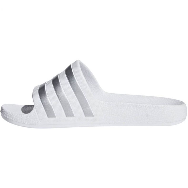 Adidas Adilette Aqua K Jr F35555 tofflor vit 1