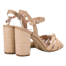 Flätade VICES sandaler brun 1