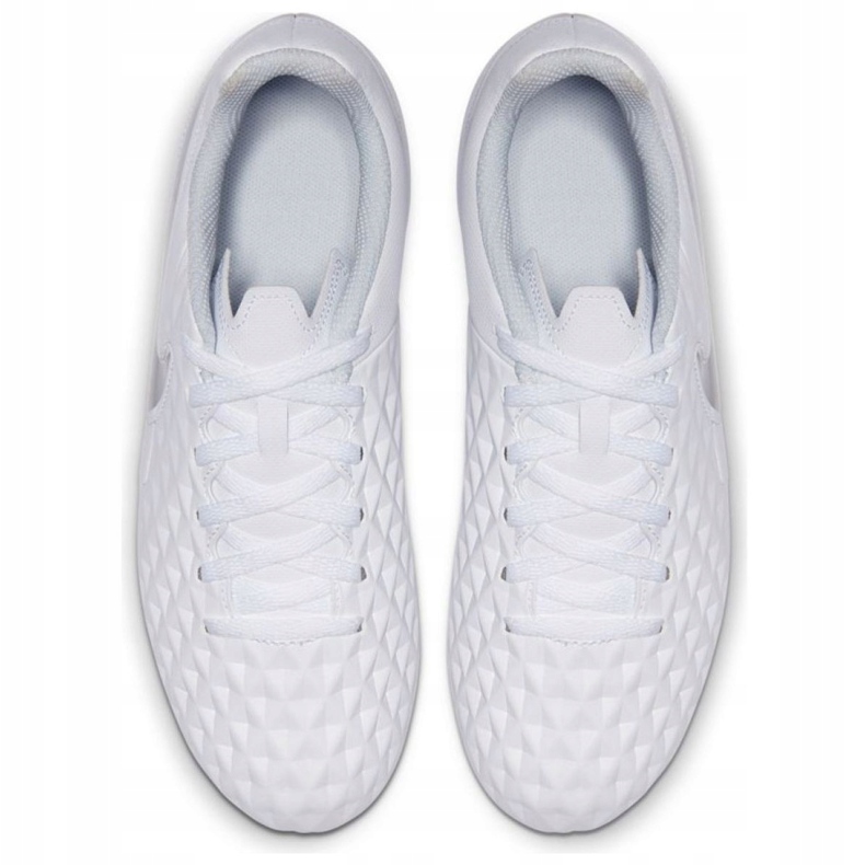 Nike Tiempo Legend 8 Club FG / MG Jr AT5881-100 fotbollsskor mångfärgad vit 2