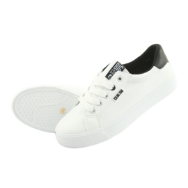 Vita sneakers BIG STAR 274312 svart 4