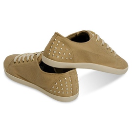 Tygskor med dubbar VB67 Beige 2