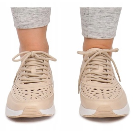 Sportskor AD-13 Beige 1