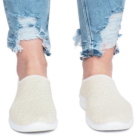 Burgundy beige sport 1