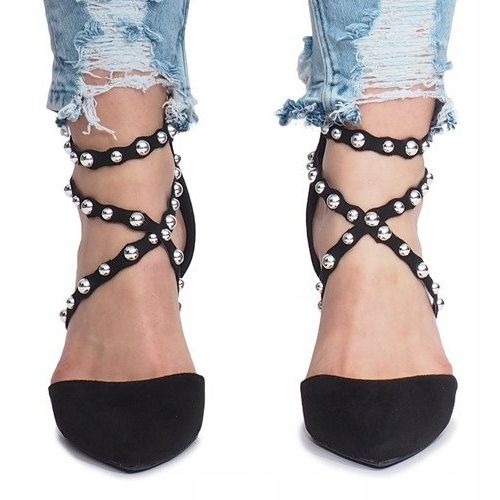 Svarta högklackade sandaler B-50 1