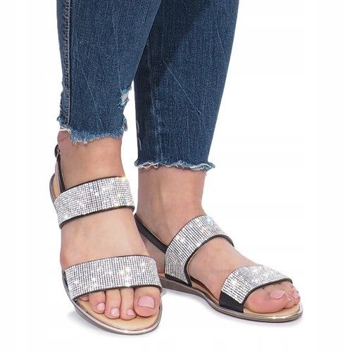 Svarta platta sandaler med Skäm bort diamanter 2