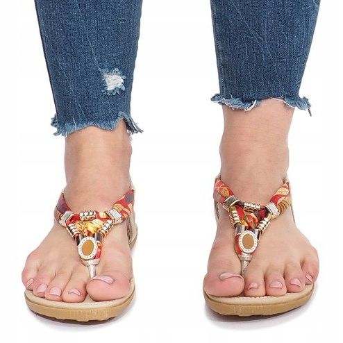 Gula platta sandaler med Sprat -diamanter gyllene 1