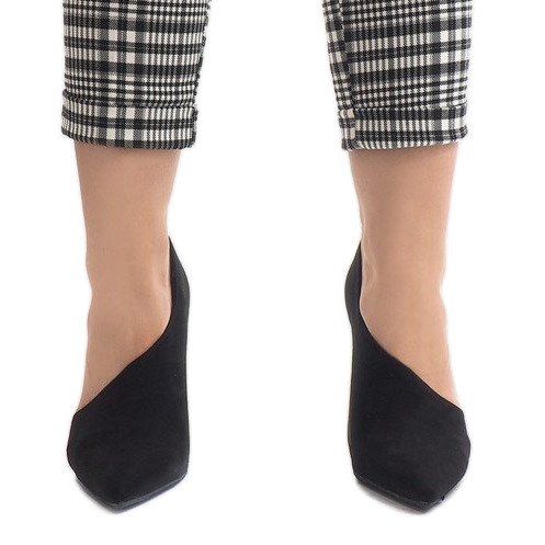 Svarta asymmetriska C82A -klackar 1