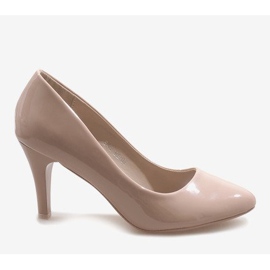 Klassiska beige lackerade B-42 klackar 2