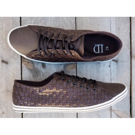 Snygga CY030 kamelskor brun 1