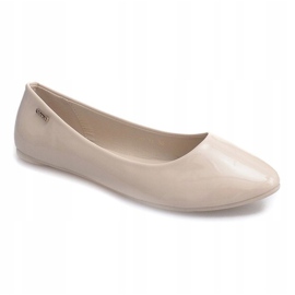 Lackerade ballerinor 11037 Beige 1