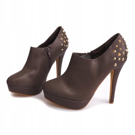 Eleganta stövlar på hög klack 8860P kaki 2