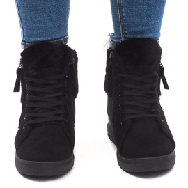 Isolerade sneakers L7360 svart 2