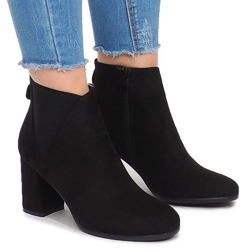 Eraser HQ-8A813-1 Svarta stövlar på ett inlägg 1