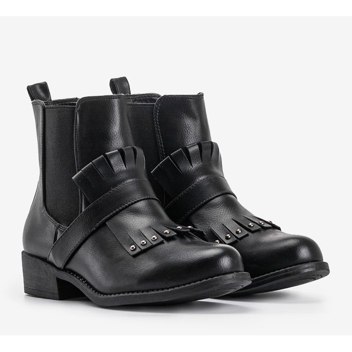 Svarta höga klackar 1812 1