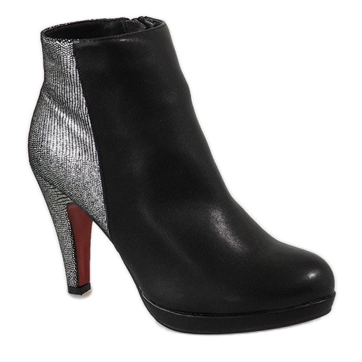 Svarta stövlar på hög klack 16-92 1