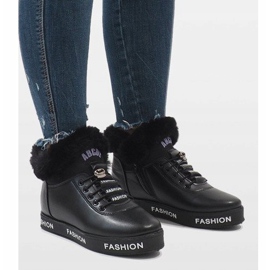 Svarta GF-ZM106 pälsfodrade stövlar 1