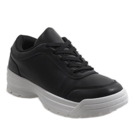 Svarta trendiga sportskor från 1858 1