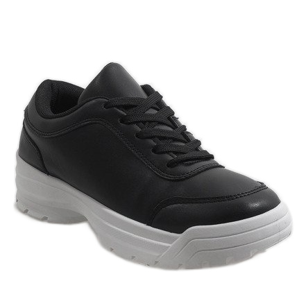 Svarta trendiga sportskor från 1858 1