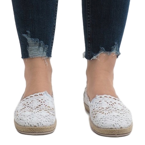 JX57P vita sneakers i spets 2