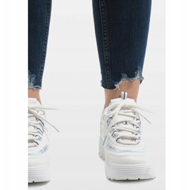 Vita trendiga sportskor BO-62 2