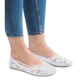 JX59P vita spetsskor 2