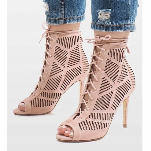 Rosa stövlar på en nål 1610-225 1