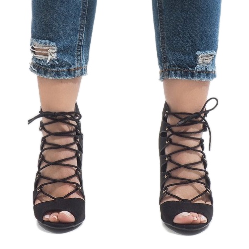 Svarta öppna stövlar på en högklack 9095-83A 2