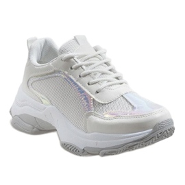 Vita trendiga sportskor 2018-6 1