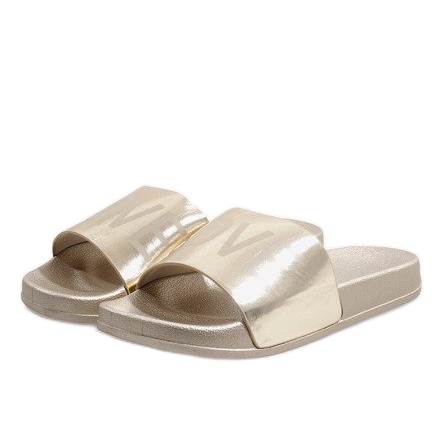 Love 812A gyllene tofflor 1