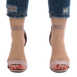 Högklackade sandaler i mocka SY-31P violett 2