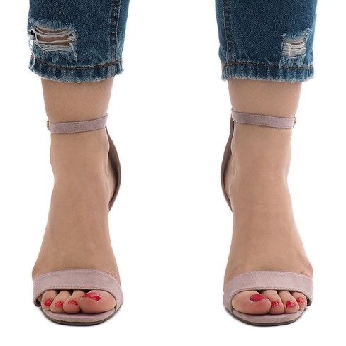 Högklackade sandaler i mocka SY-31P violett 2