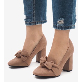 Rosa mockapumpar på N510 -pelaren 1