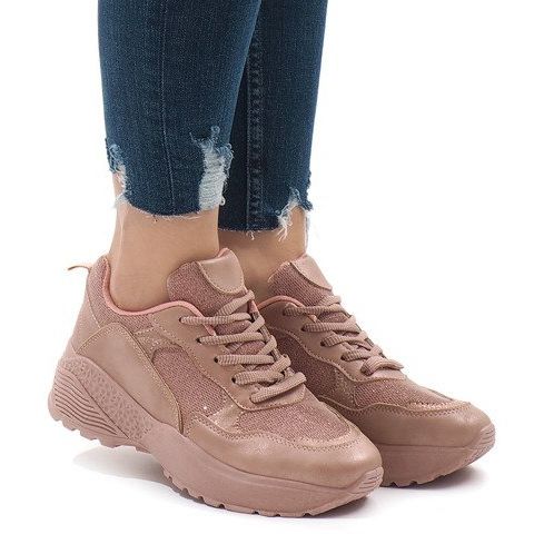 BY-080 rosa sportskor 1