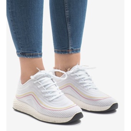 G-205 vita sportskor 1