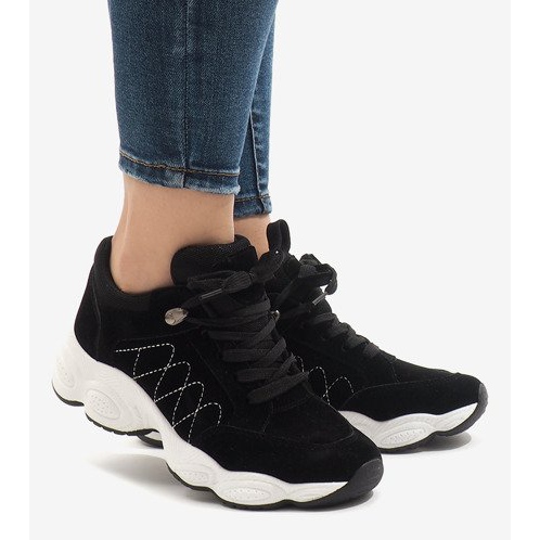 Svarta W5 -tränare 2